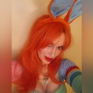 Bell sleeve crop sweater Sz S